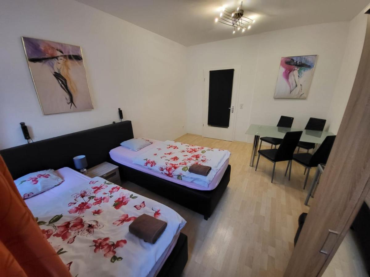 Apartmentzimmer Erfurt Esterno foto