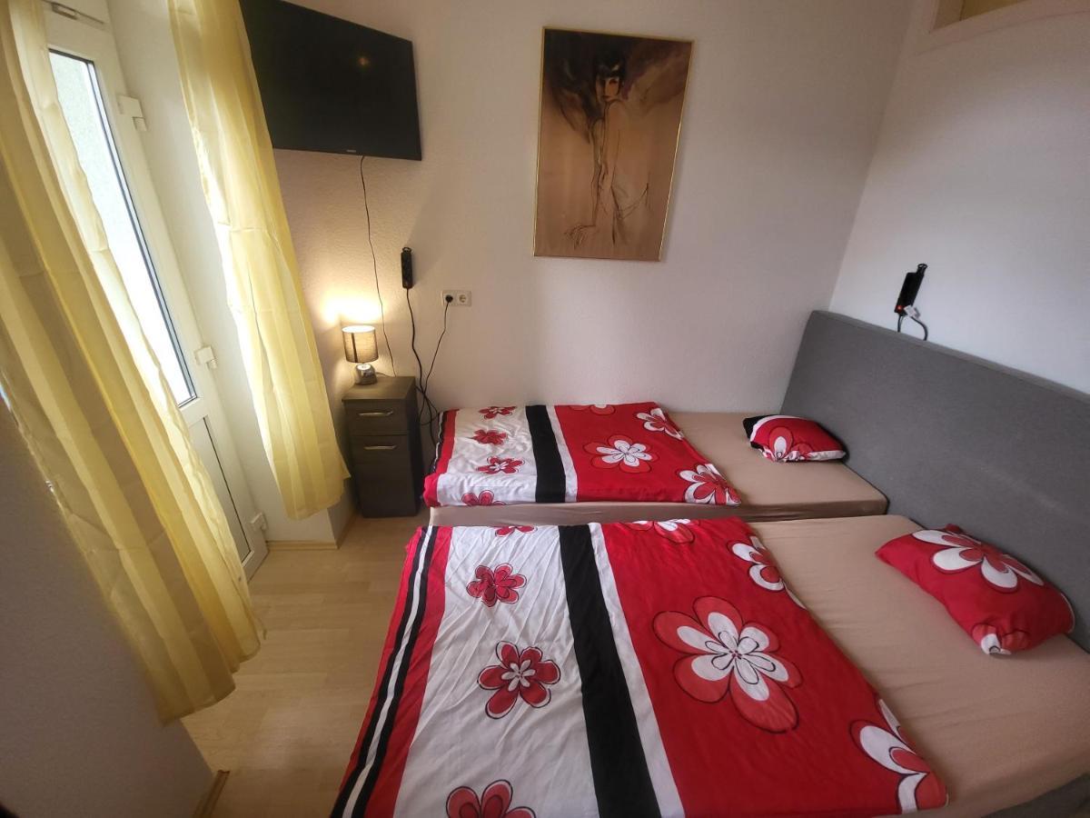 Apartmentzimmer Erfurt Esterno foto